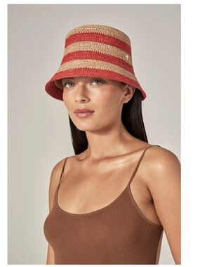 NWT Helen Kaminski Aleki Bucket Striped Red Tan